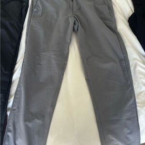 Lululemon Athletica Men's Gray Commission